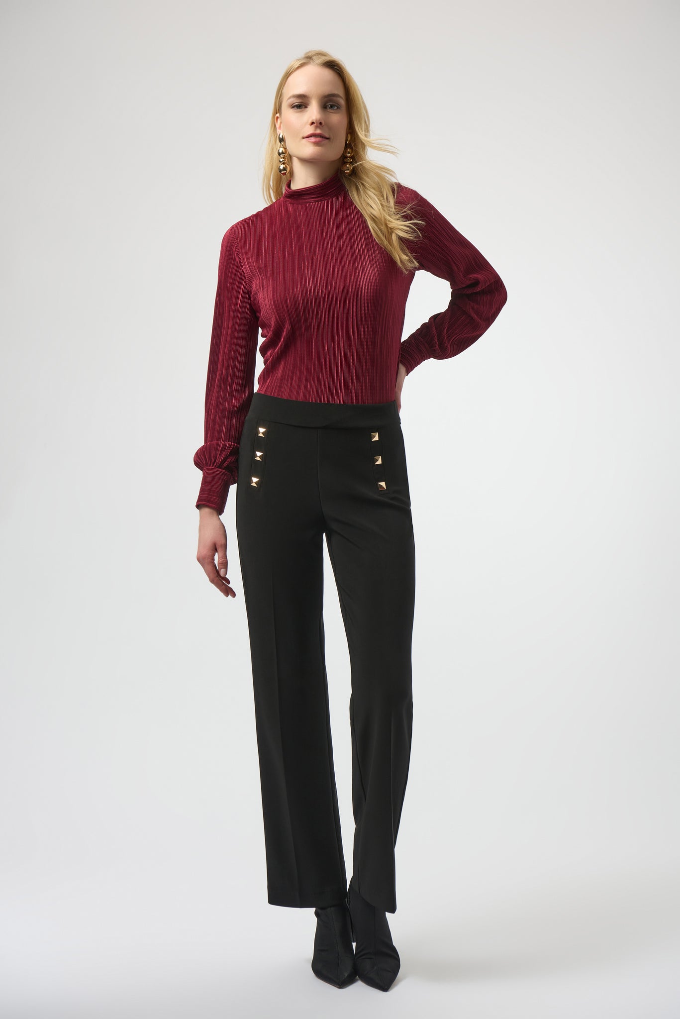 Pleat Knit Straight Top