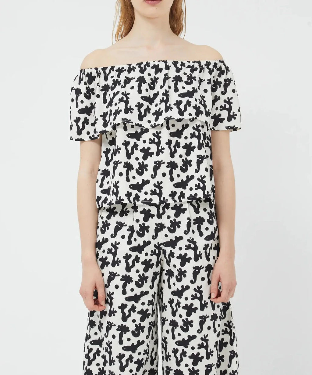 Coral Printed Top | Black & White