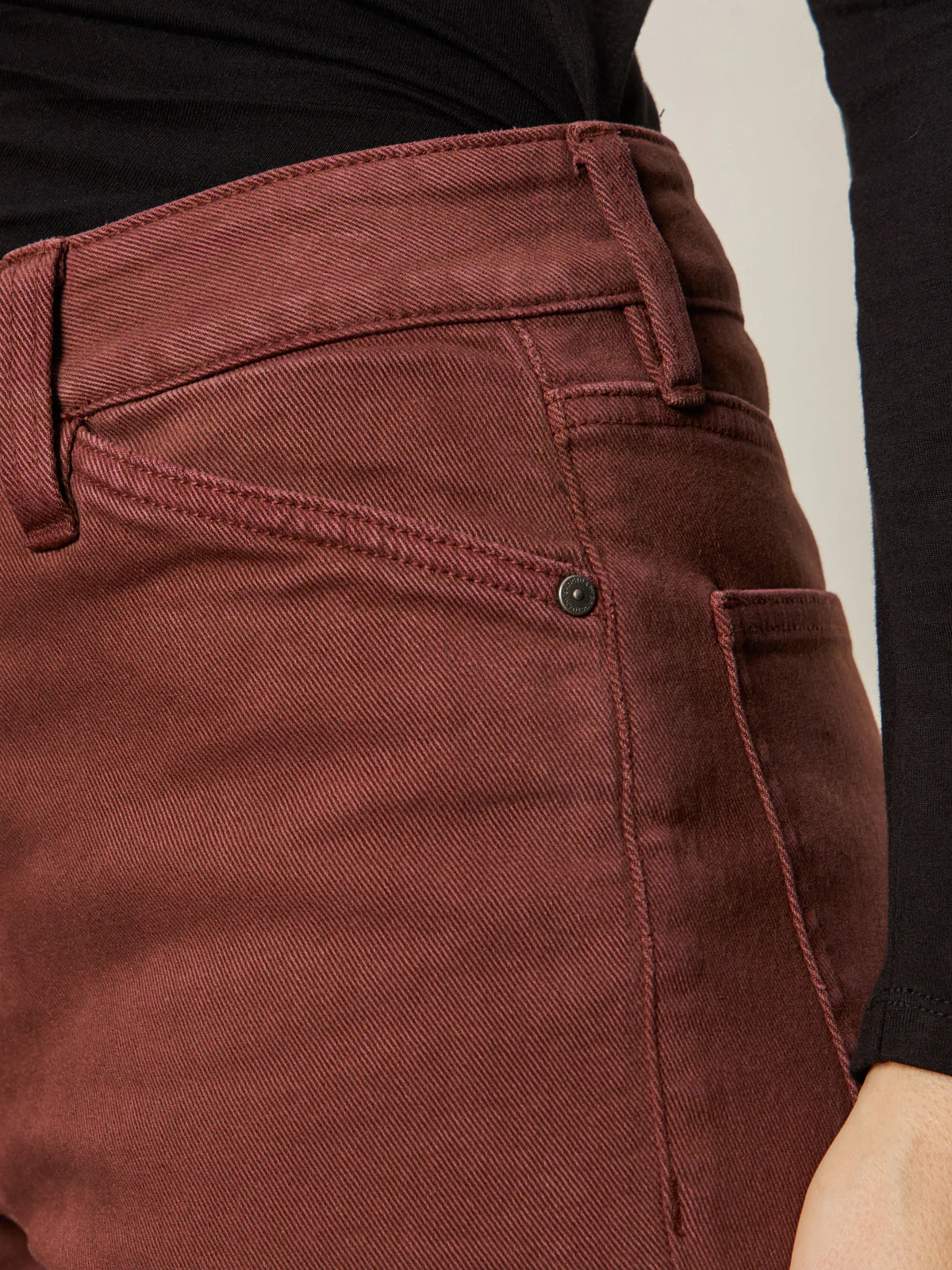 Cadence 90's Straight Crop Jeans