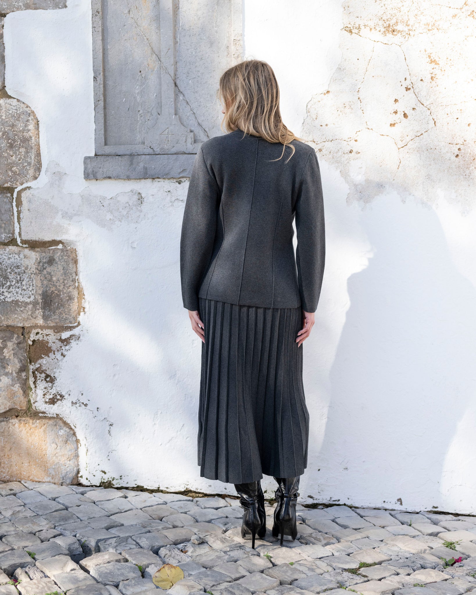 One Button Knit Blazer