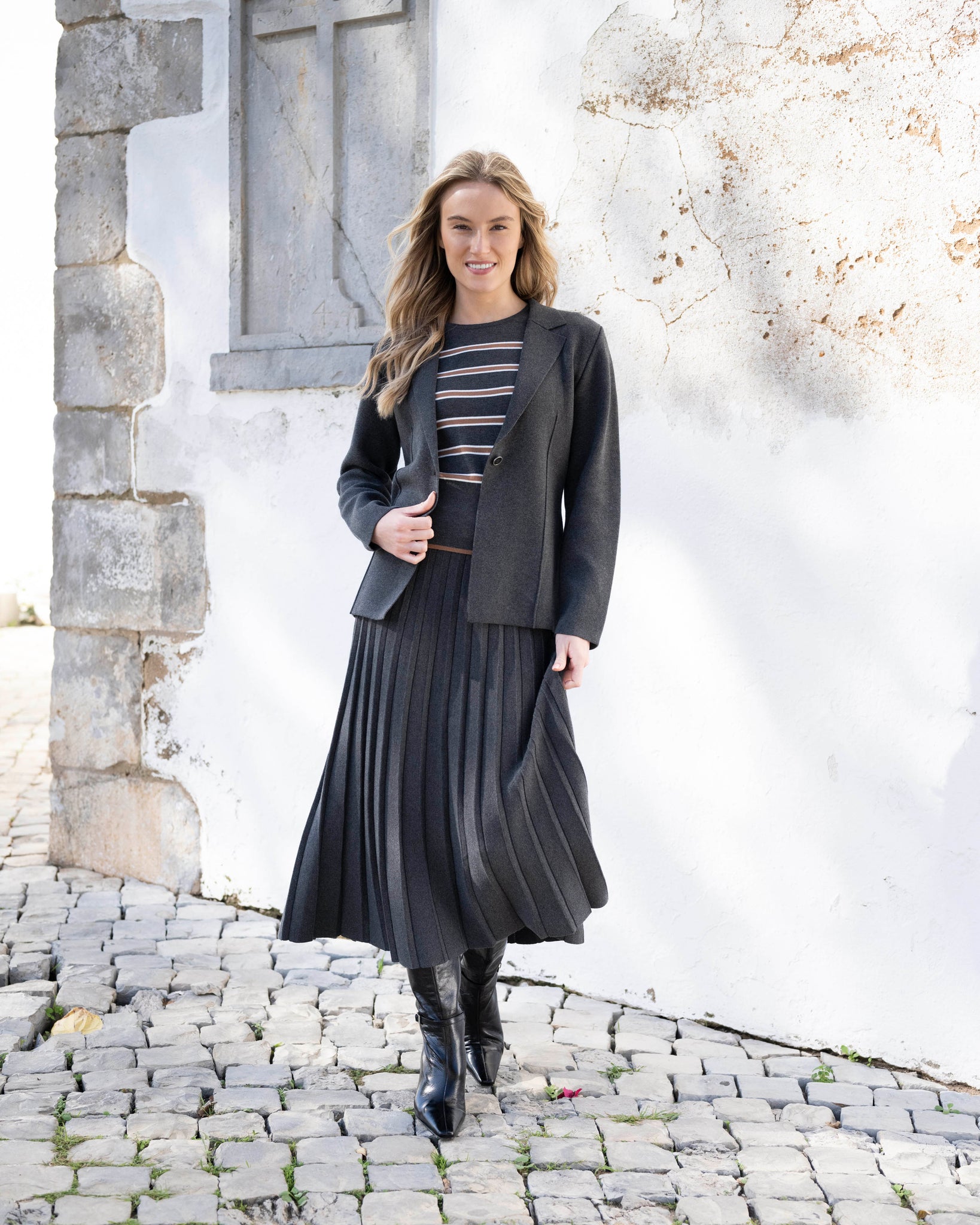 One Button Knit Blazer