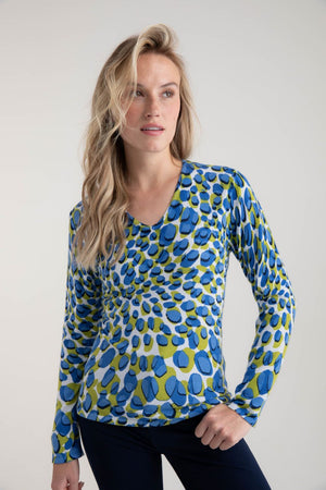 Long Sleeve V-Neck Spots Sweater