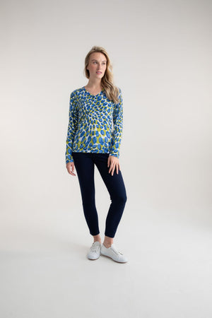 Long Sleeve V-Neck Spots Sweater
