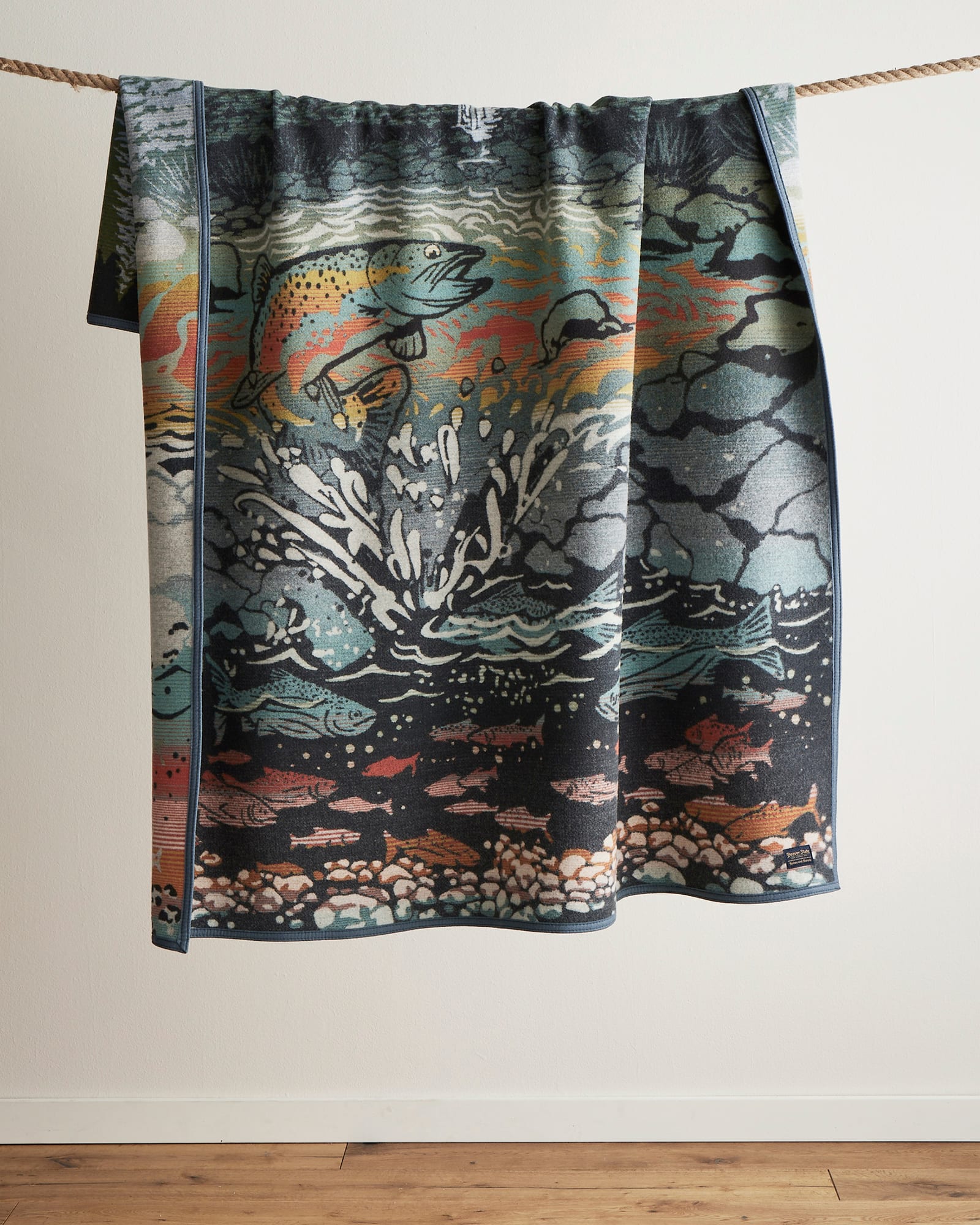 Salmon Falls Jacquard Robe