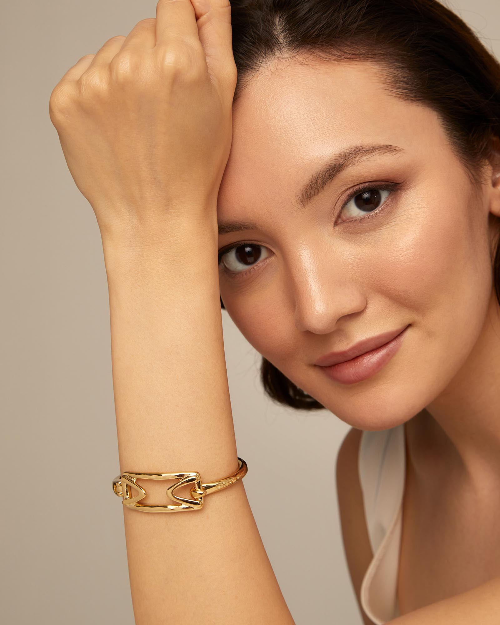 Stand Out Bracelet | Gold