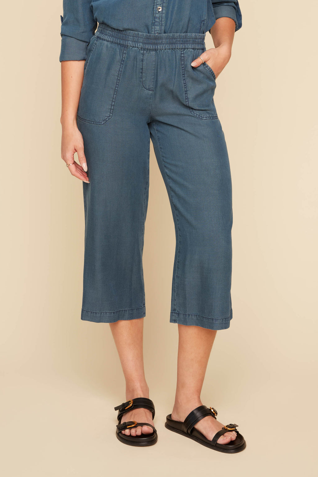 23" Tencel Pull On Pant