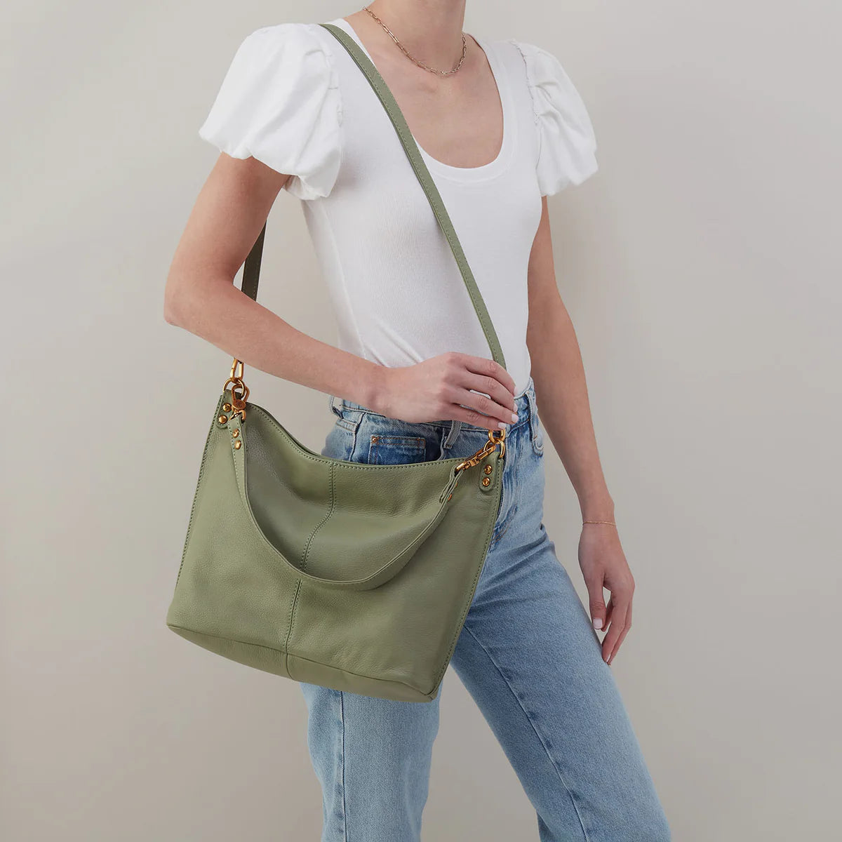Pier Shoulder Bag