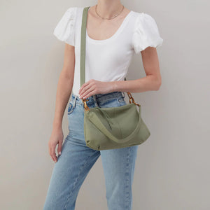 Advance Shoulder Bag