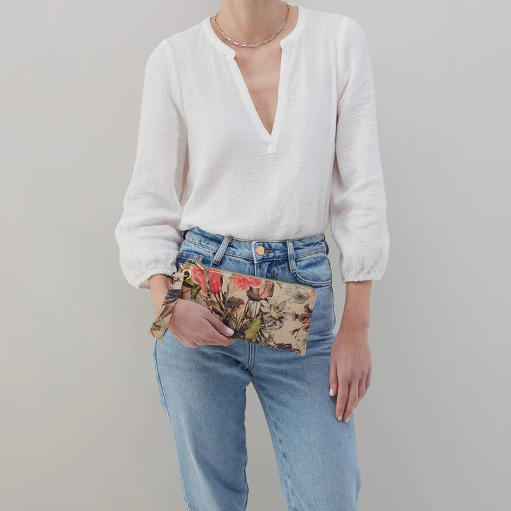 Vida Wristlet