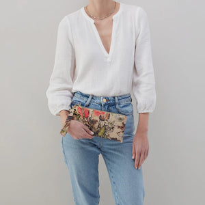 Vida Wristlet