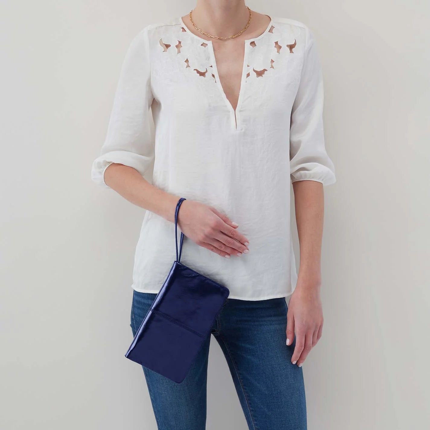 Evolve Hobo Wristlet