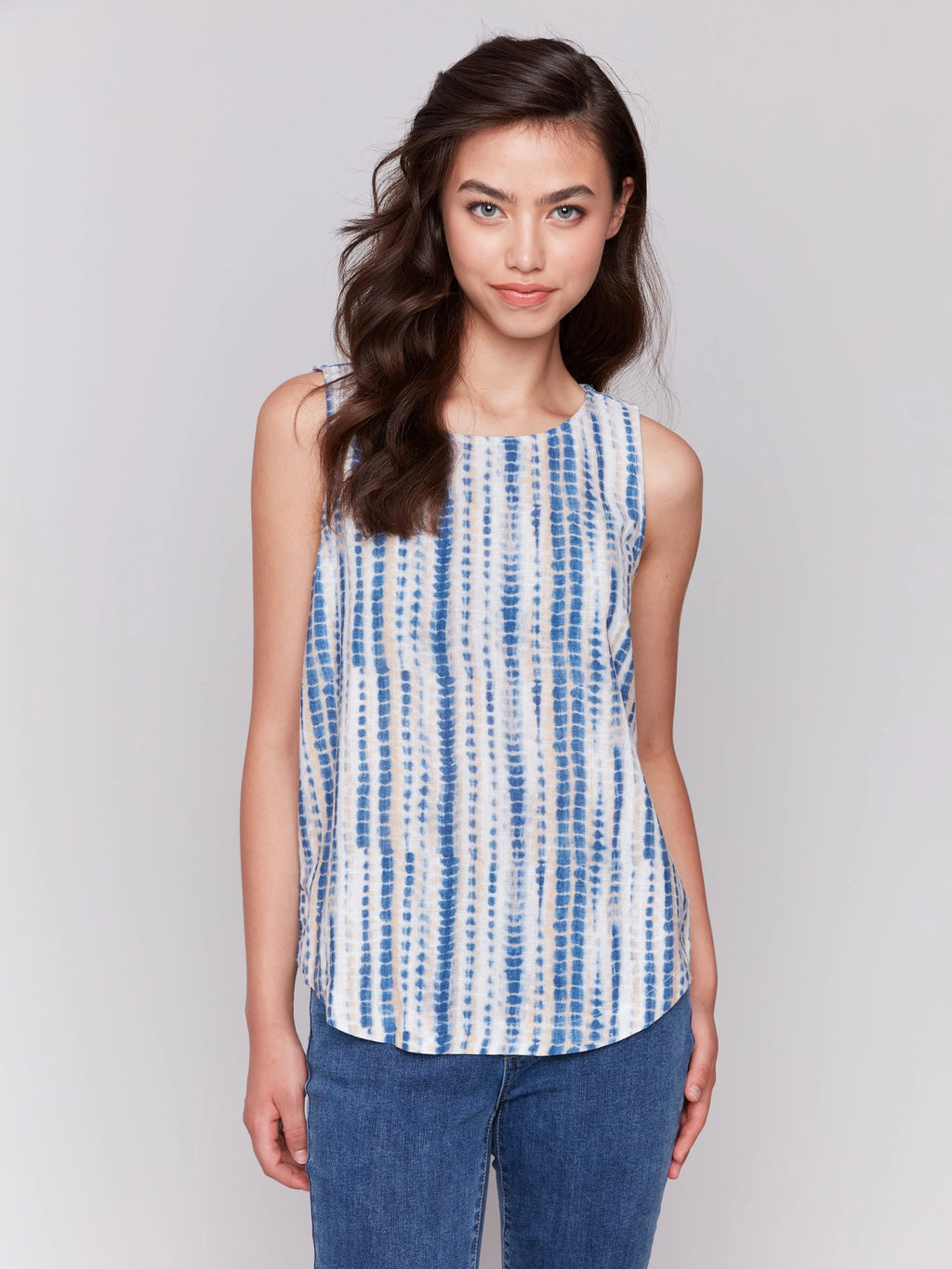 Printed Sleeveless Top with Rounded Hem