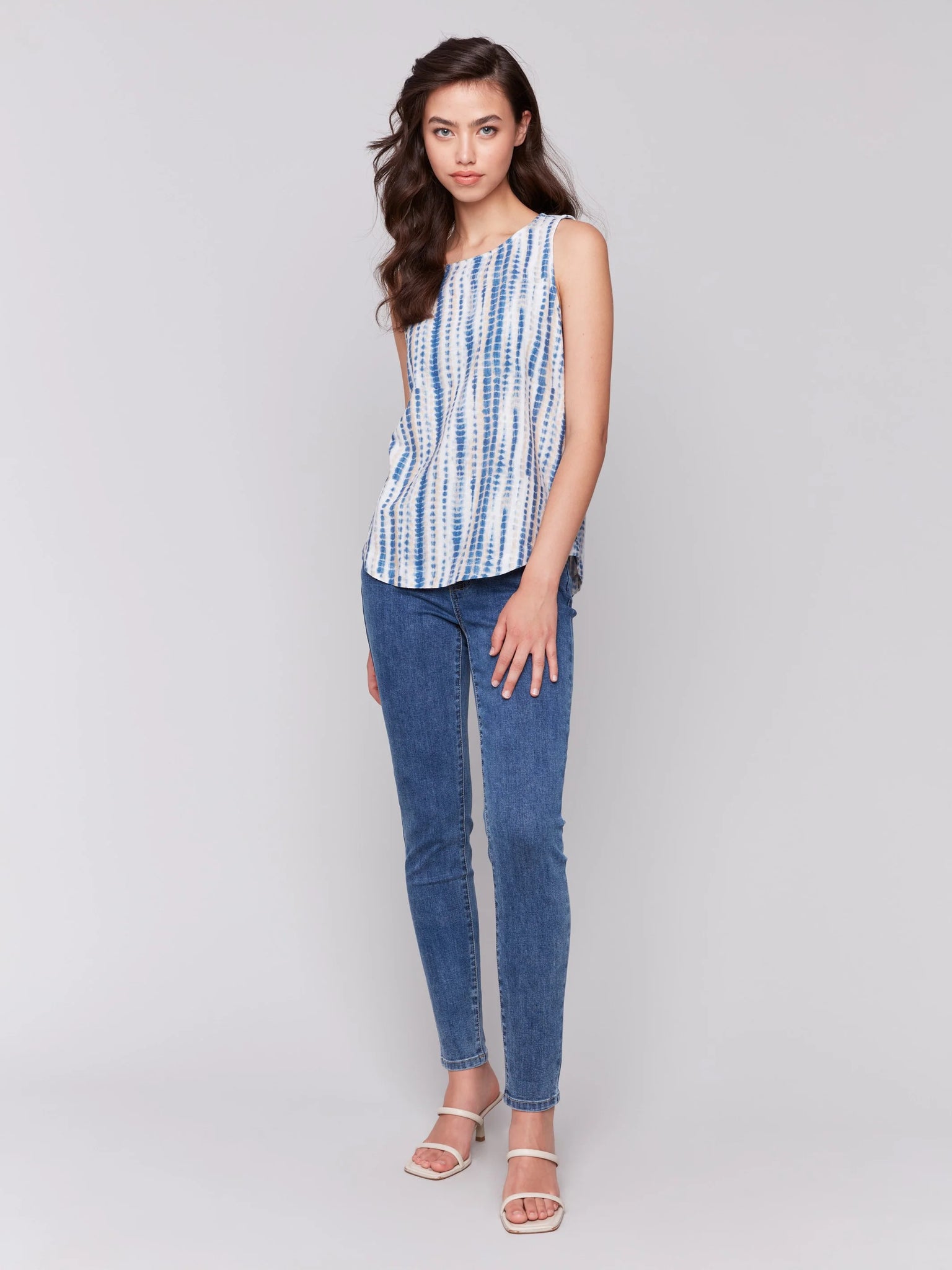 Printed Sleeveless Top with Rounded Hem