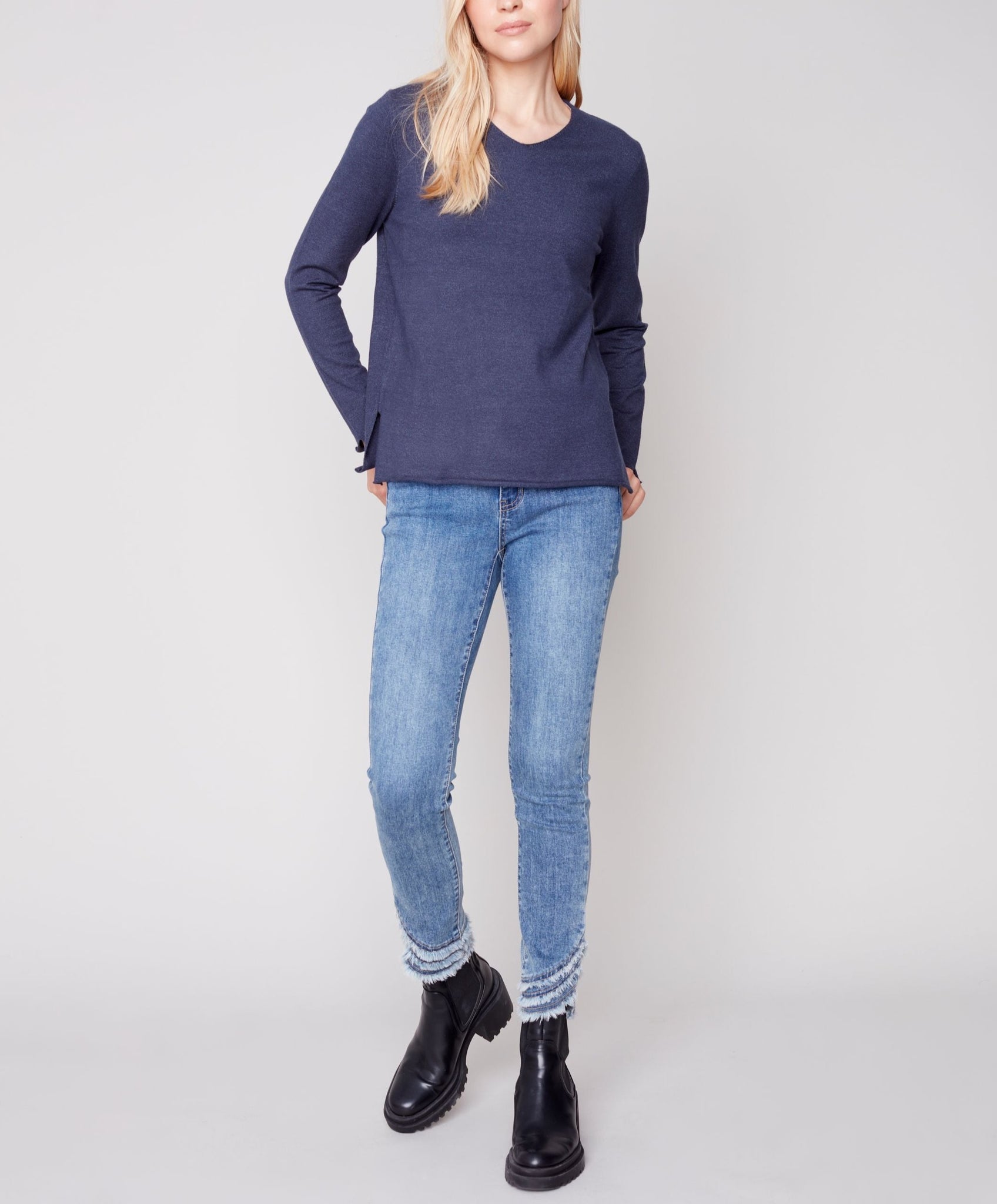 Basic V-Neck Sweater | Navy