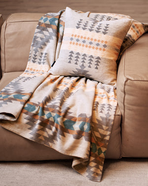 Pebble Throw Pillow