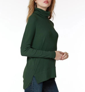 High Low Turtleneck | Green