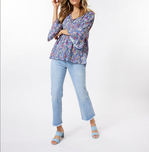 3/4 Flutter Sleeve Blouse | Print