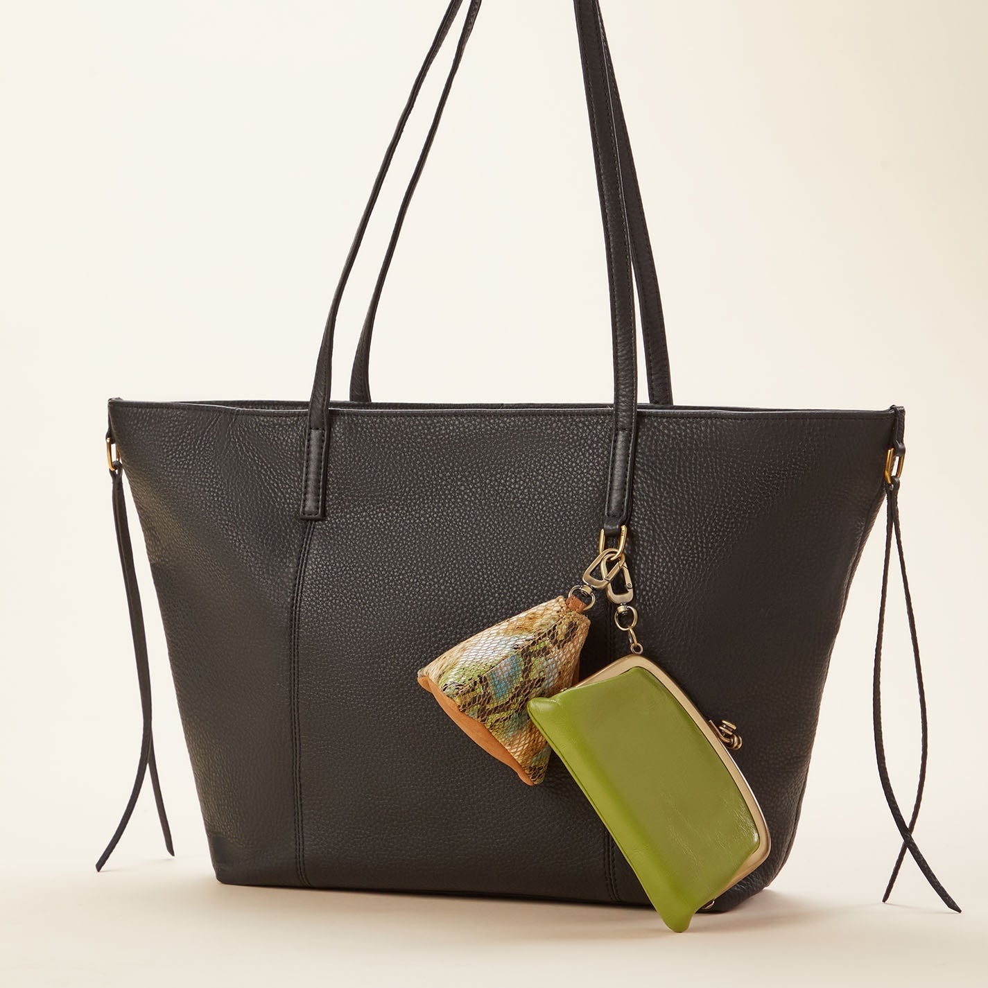 Cheer Clip Pouch - Dark Citron | Hobo