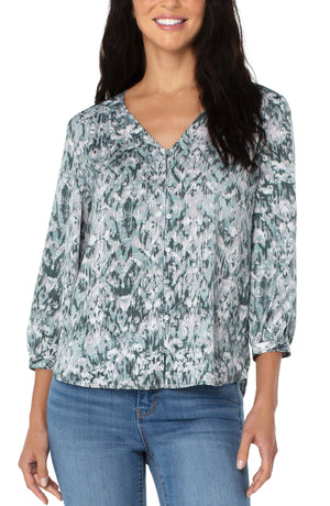 V-Neck 3/4 Puff Sleeve Button Up