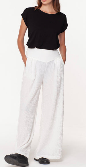 Bar Pin Tuck Tee