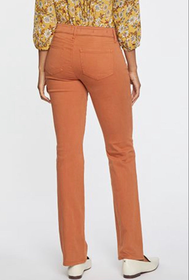 Marilyn Straight Leg Jean
