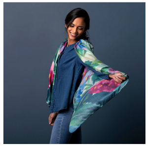 ArtLifting Rectangle Scarf | Hydrangea Ajisai