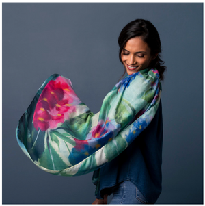 ArtLifting Rectangle Scarf | Hydrangea Ajisai