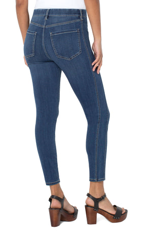 Gia Glider Seam Crop Skinny | Goldwater