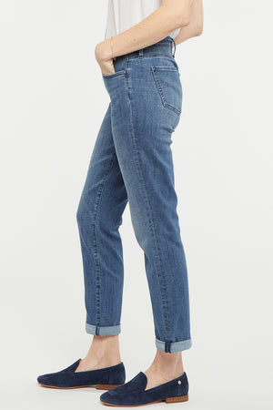 Margot Girlfriend Jeans | Caliente