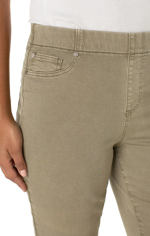 Chloe Slim Crop With Cuff | Pewter Green